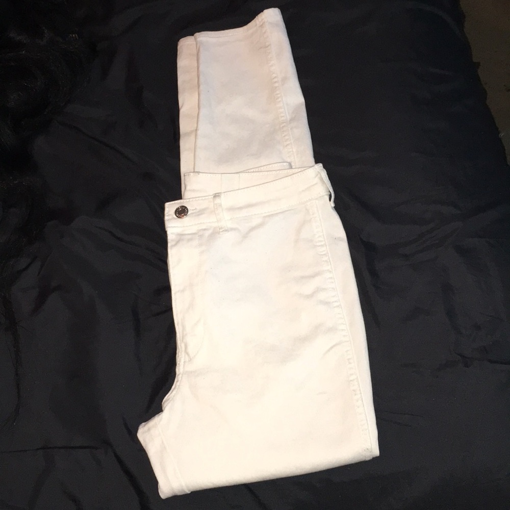 Juniors H&M high waisted white jeans